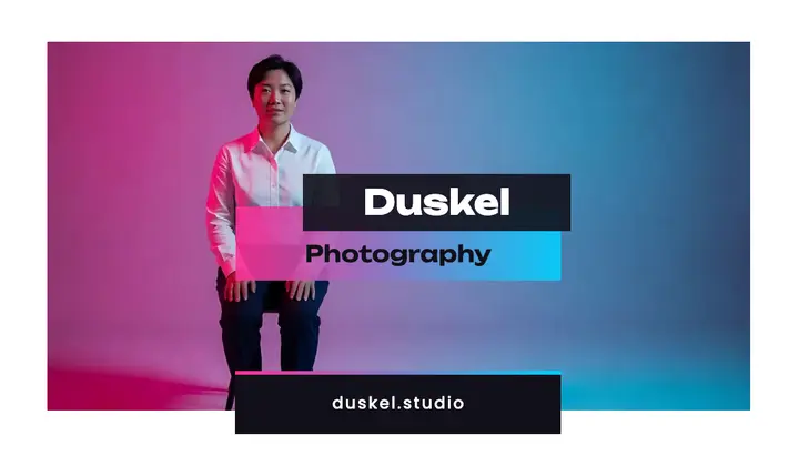 Duskel portrait photographer business card, dual-gel template